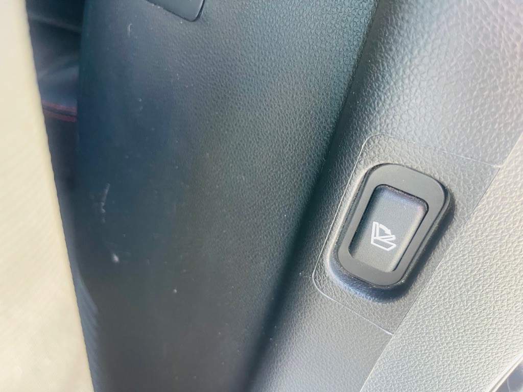 2016 Ford Explorer Image 20