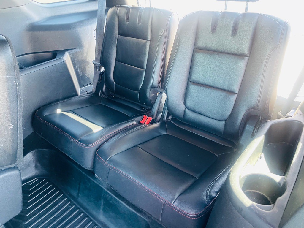 2016 Ford Explorer Image 21