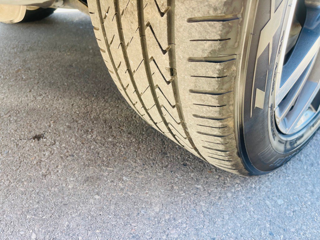 2016 Ford Explorer Image 25