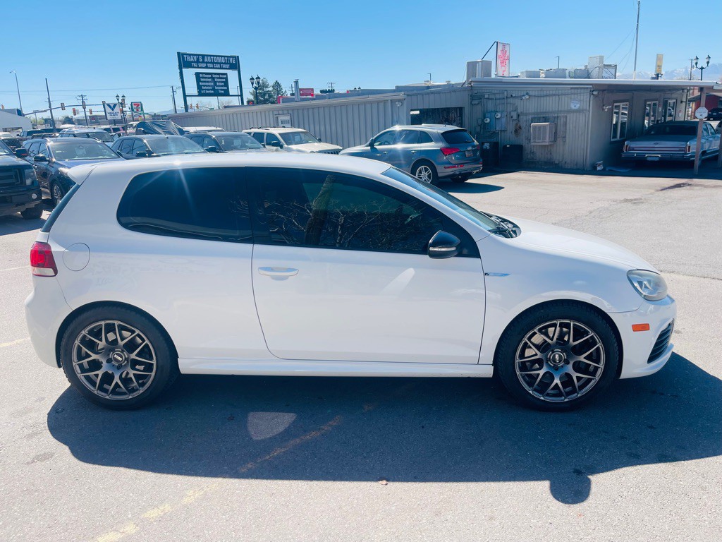 2012 Volkswagen Golf Image 4