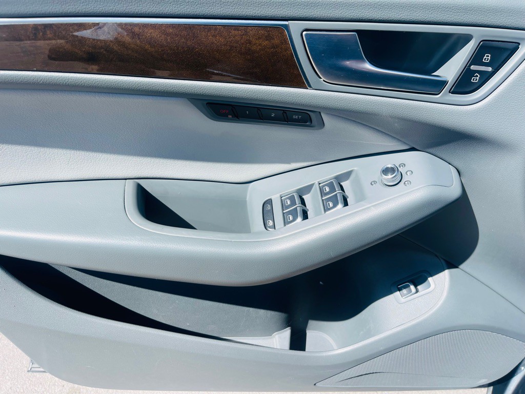 2013 Audi Q5 Image 9