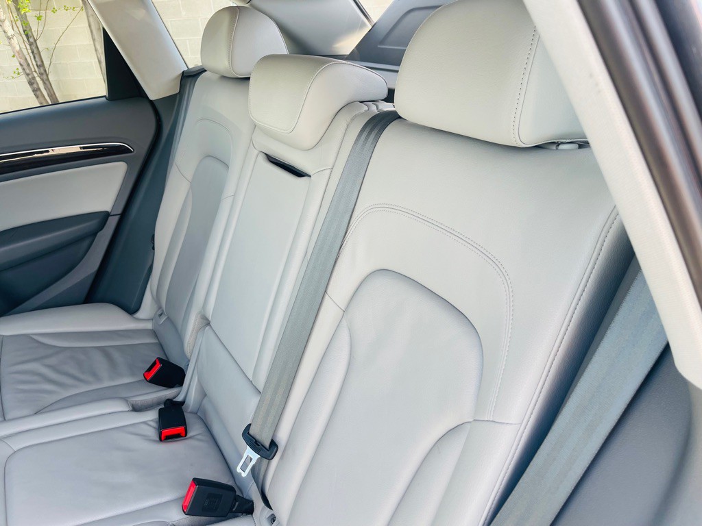 2013 Audi Q5 Image 19
