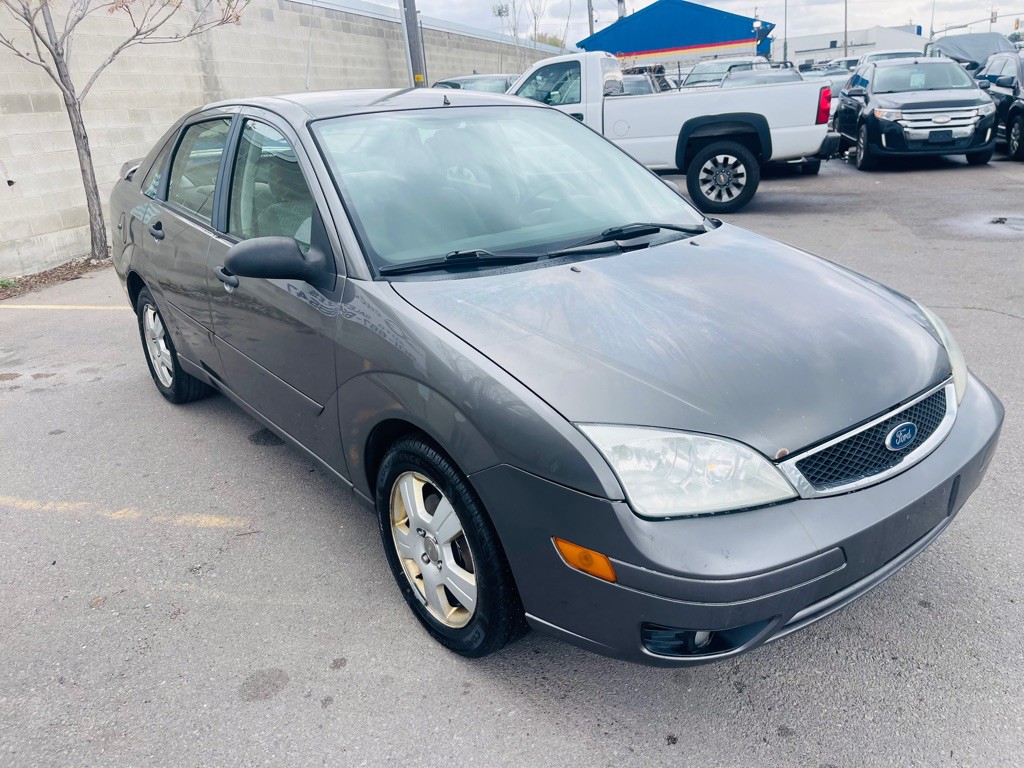 2007 Ford Focus Image 3