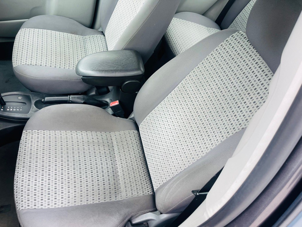 2007 Ford Focus Image 10