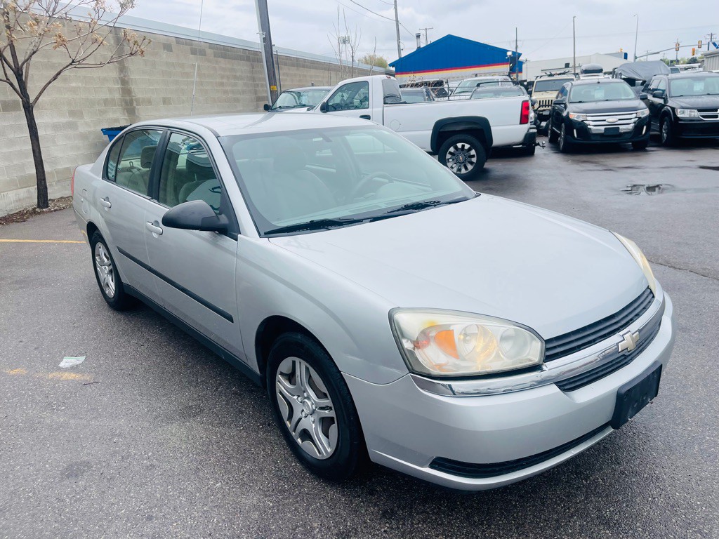 2005 Chevrolet Malibu Image 3