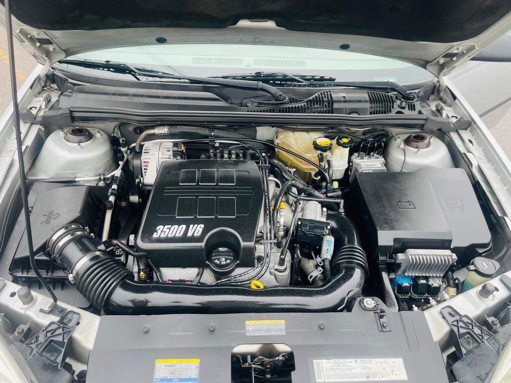 2005 Chevrolet Malibu Image 24