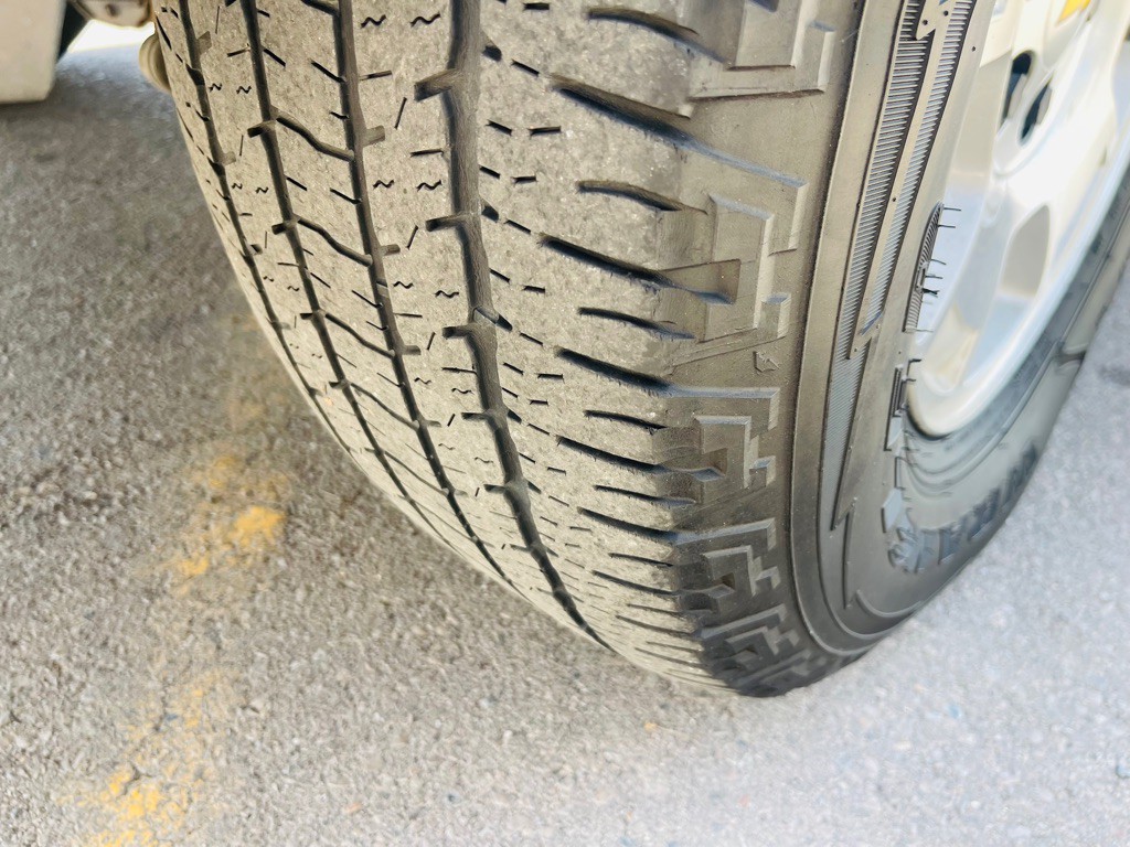 2011 Chevrolet Suburban Image 26