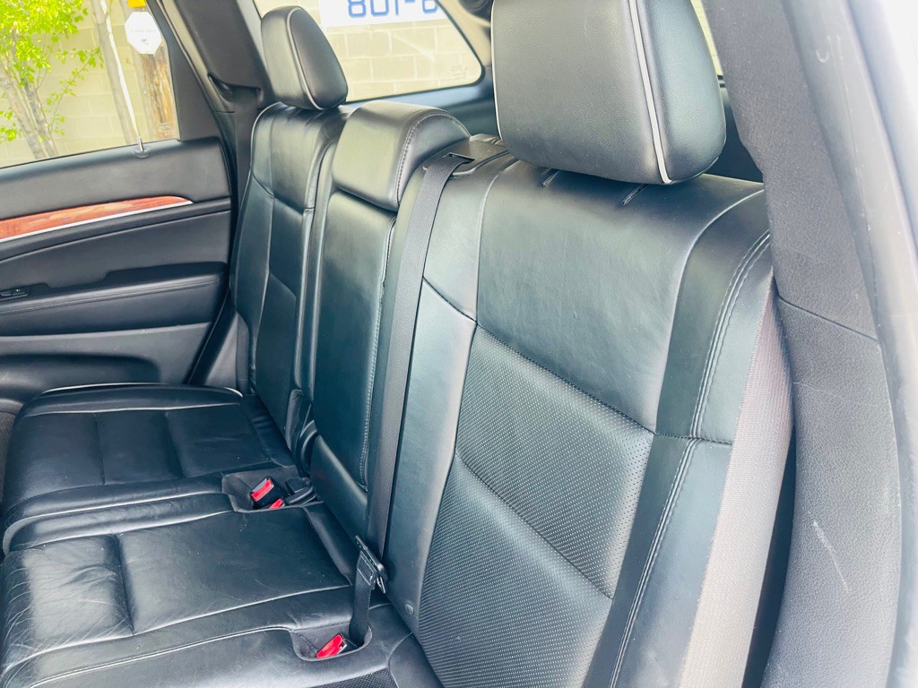 2012 Jeep Grand Cherokee Image 22