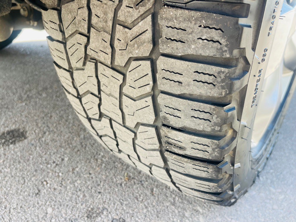 2012 Jeep Grand Cherokee Image 29