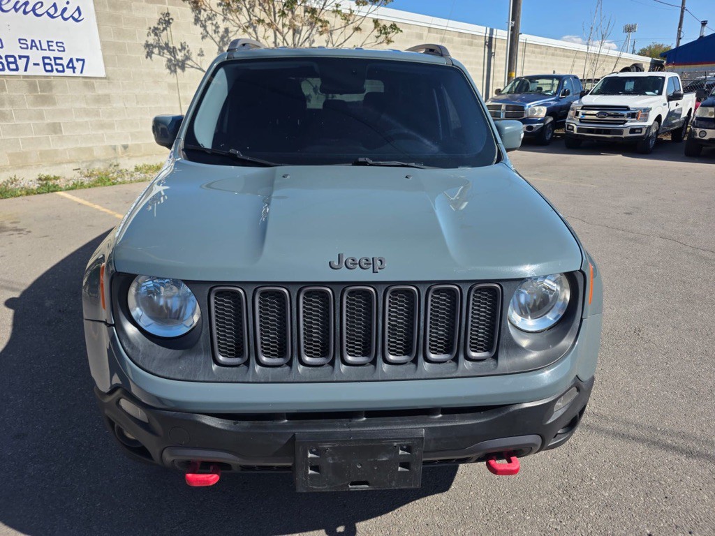 2015 Jeep Renegade Image 2
