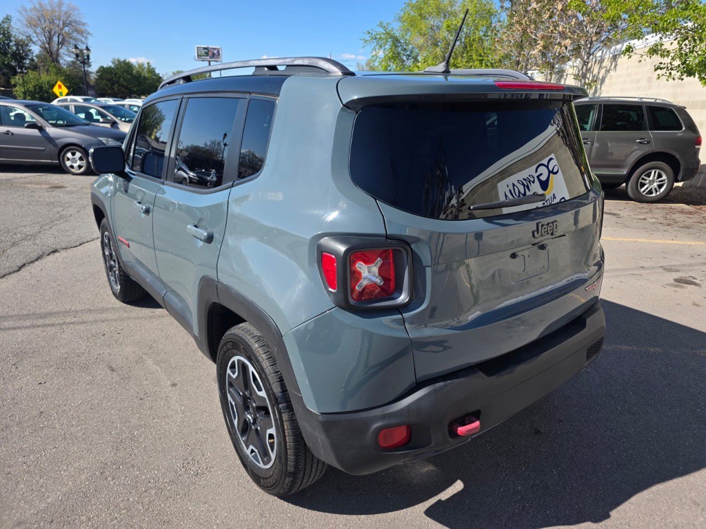 2015 Jeep Renegade Image 7