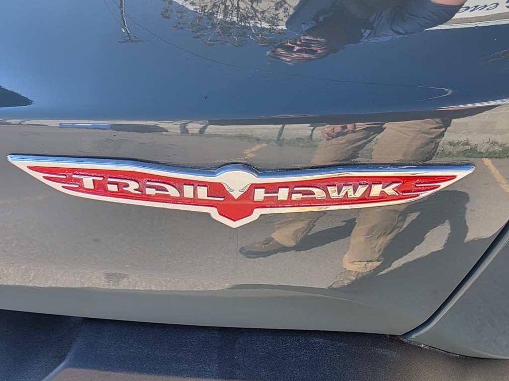 2015 Jeep Renegade Image 21