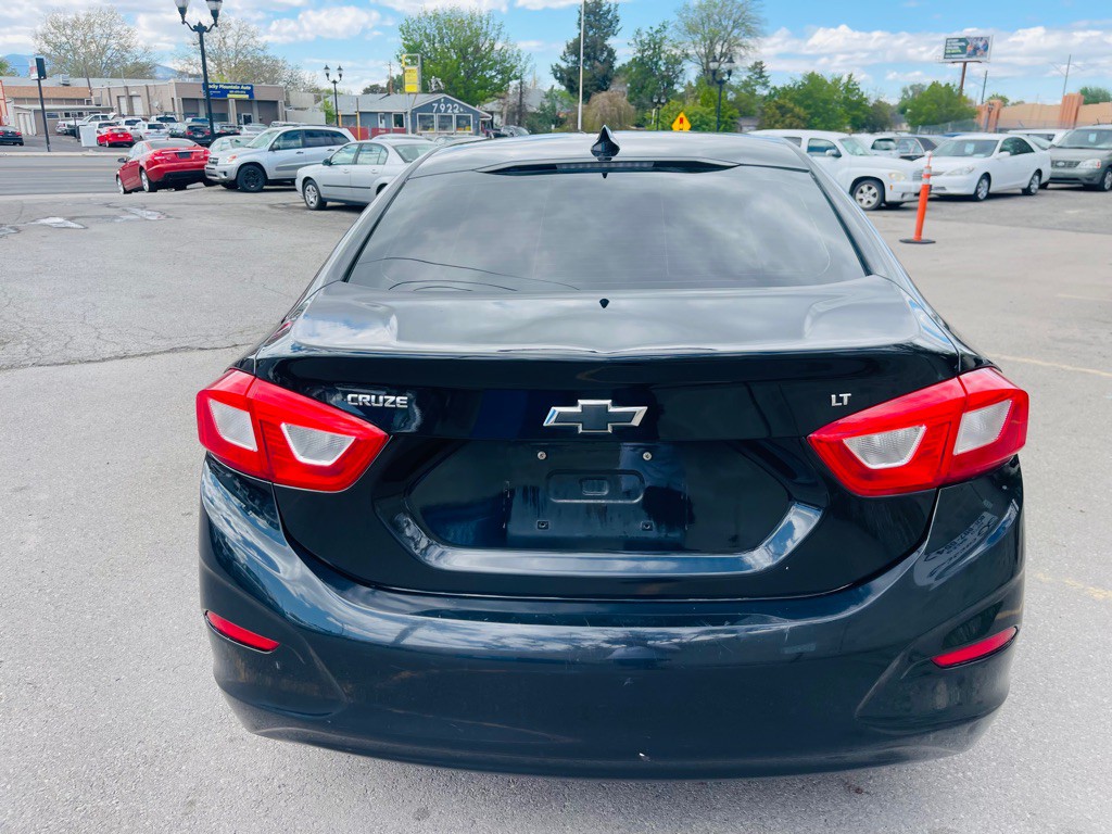 2017 Chevrolet Cruze Image 6