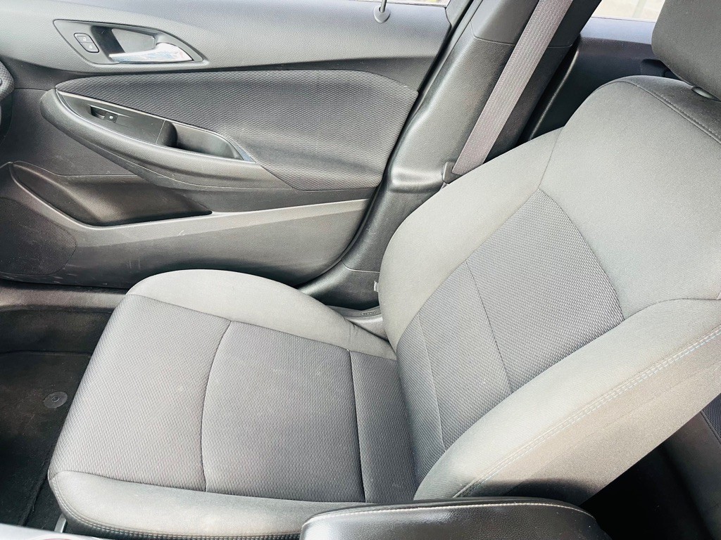 2017 Chevrolet Cruze Image 11