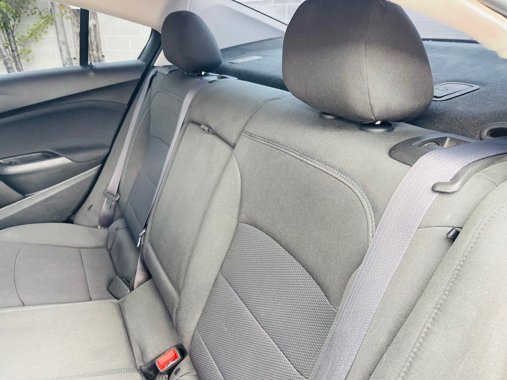 2017 Chevrolet Cruze Image 17