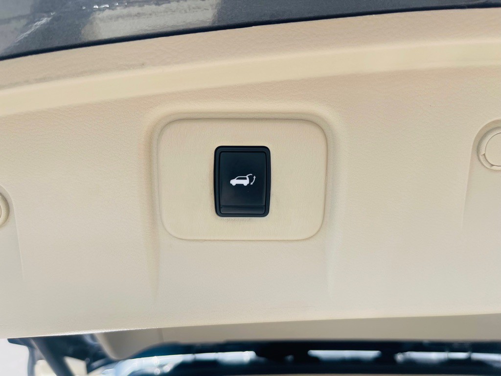 2016 Nissan Murano Image 23