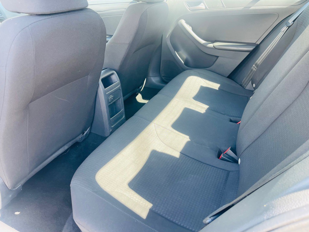 2016 Volkswagen Jetta Image 17