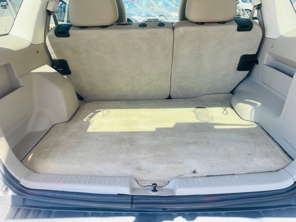 2012 Ford Escape Image 18