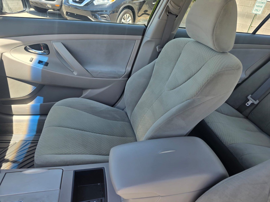2008 Toyota Camry Image 11