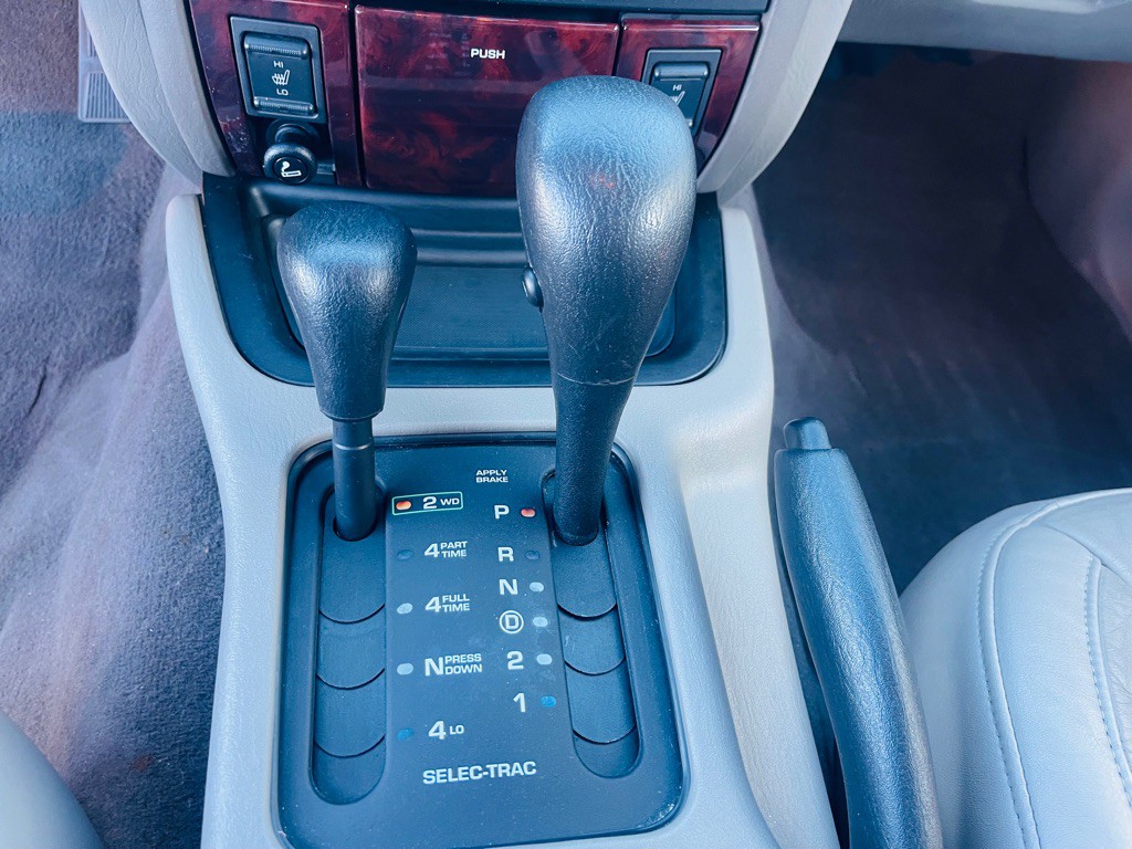 2000 Jeep Grand Cherokee Image 15