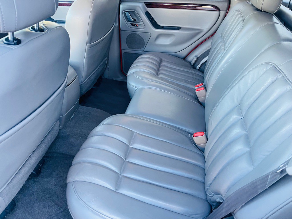 2000 Jeep Grand Cherokee Image 19