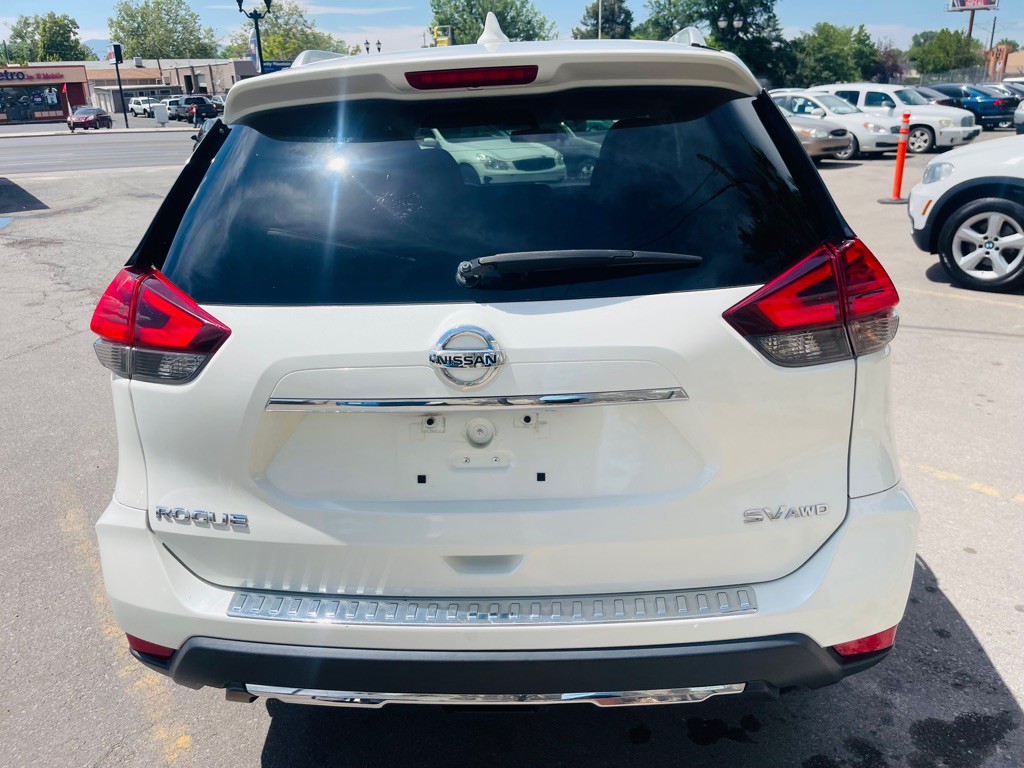 2017 Nissan Rogue Image 6