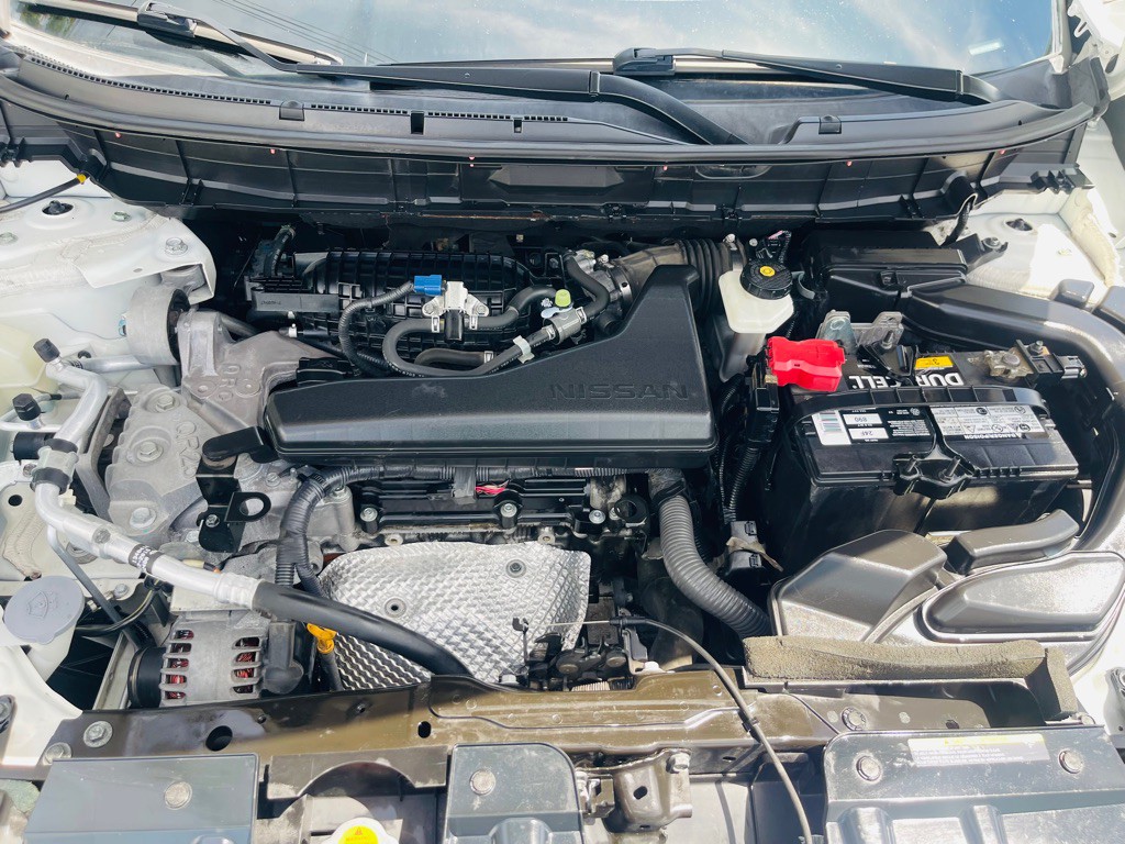 2017 Nissan Rogue Image 28