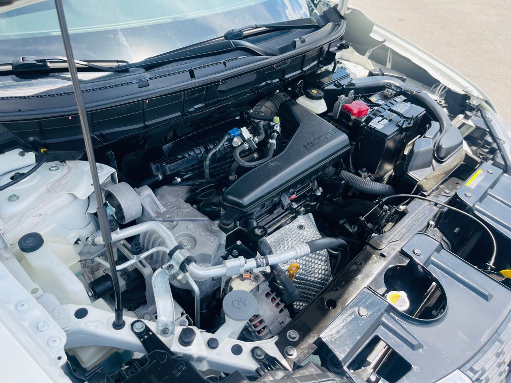2017 Nissan Rogue Image 30