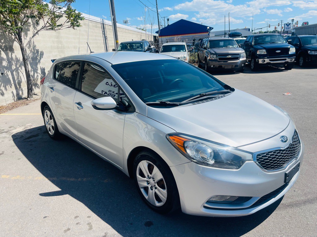 2016 Kia Forte Image 3