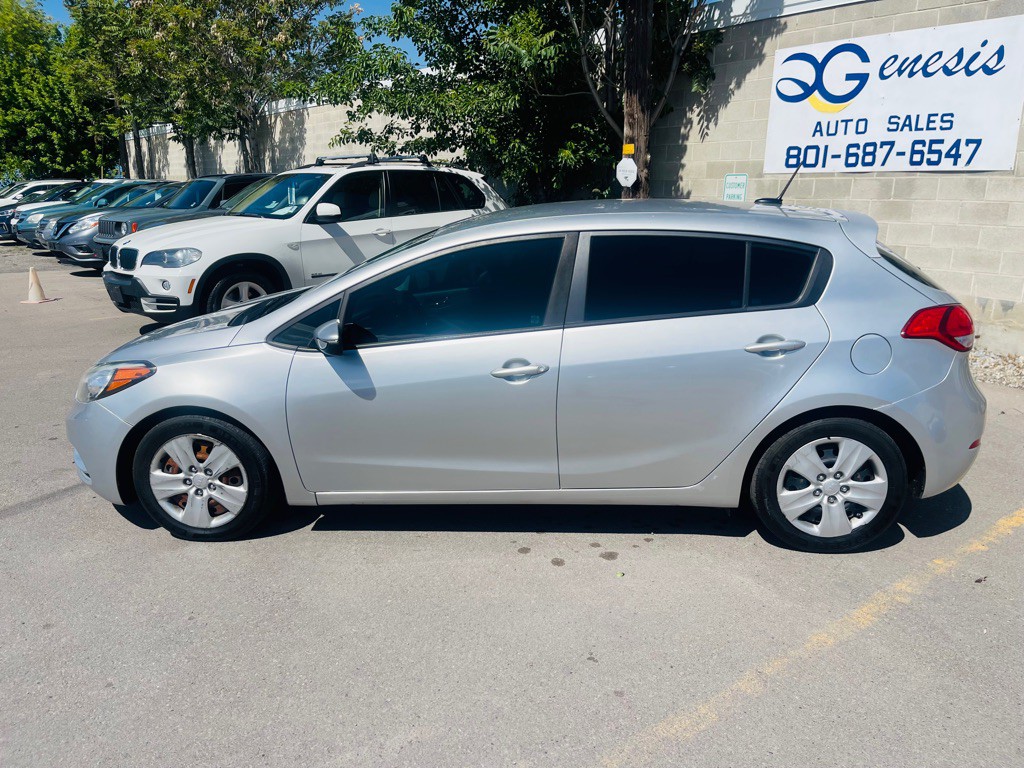 2016 Kia Forte Image 8