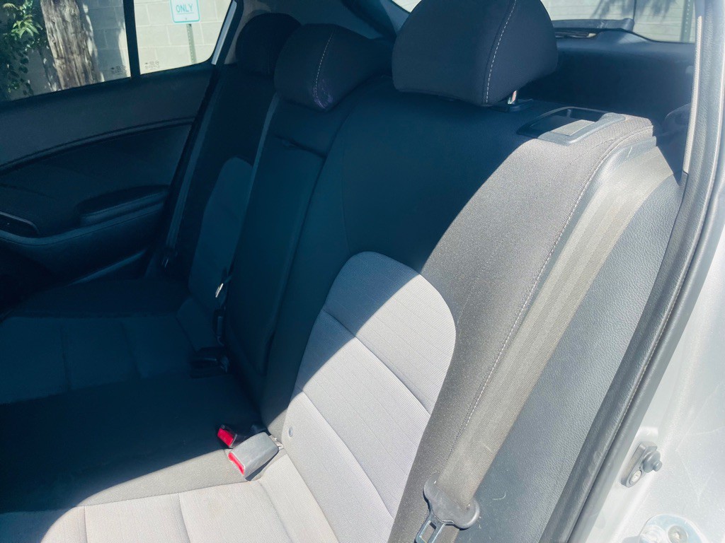 2016 Kia Forte Image 16