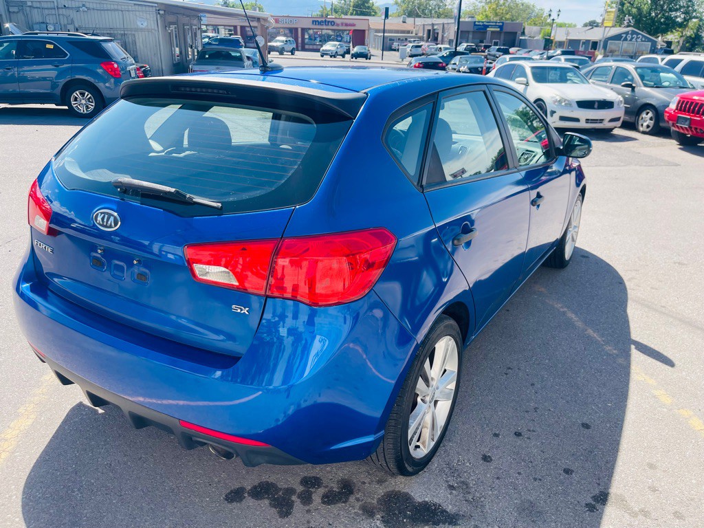 2012 Kia Forte Image 5