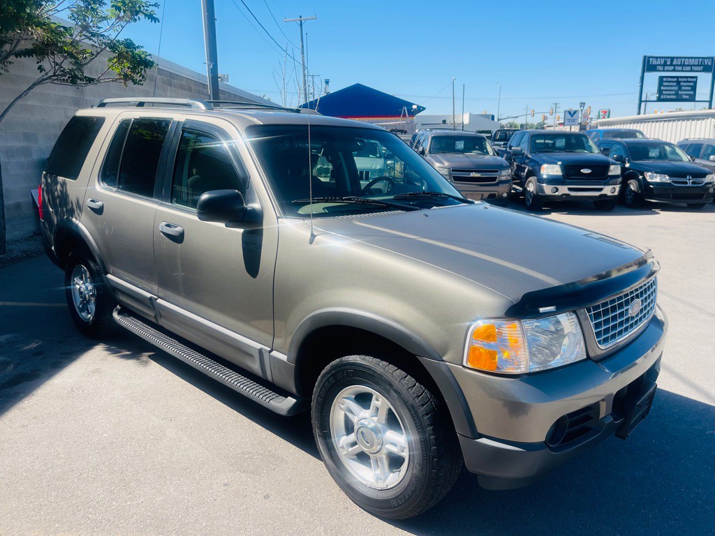 2003 Ford Explorer Image 3