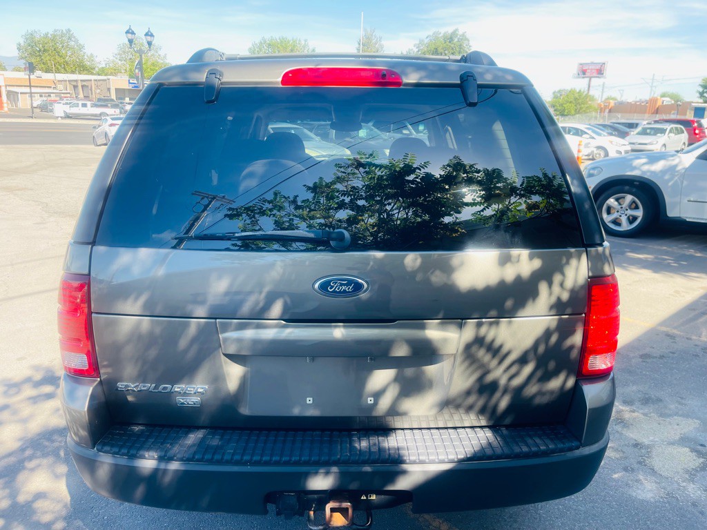 2003 Ford Explorer Image 6
