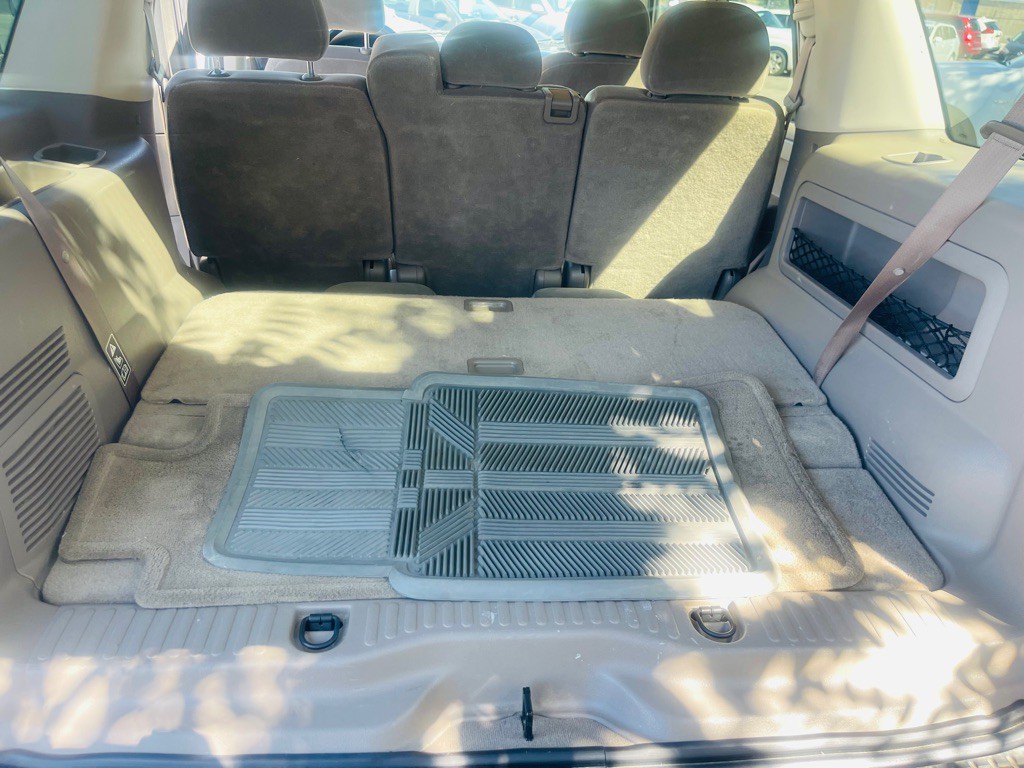 2003 Ford Explorer Image 20