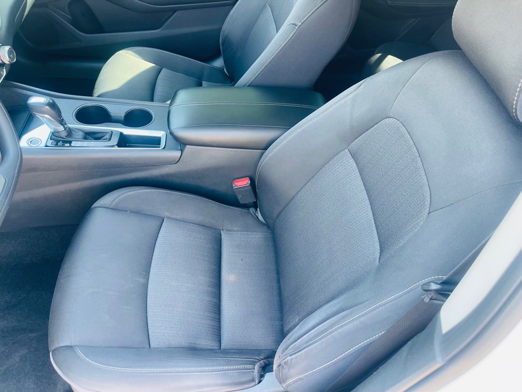 2020 Nissan Altima Image 10