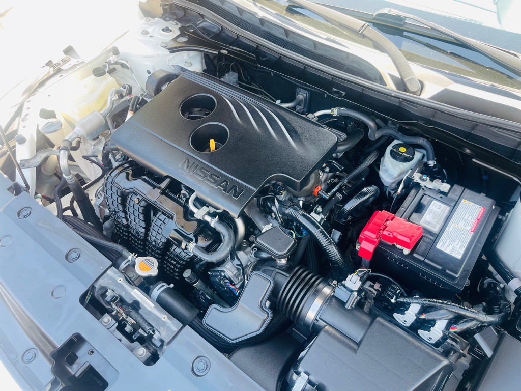 2020 Nissan Altima Image 28