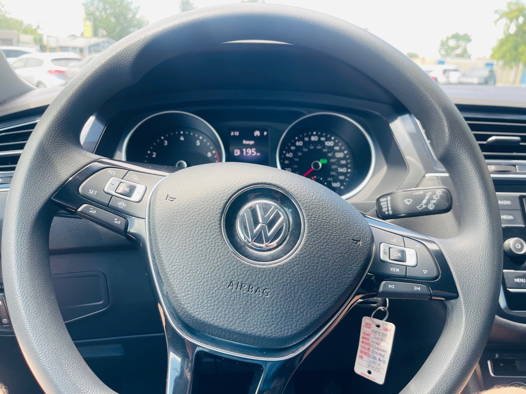2020 Volkswagen Tiguan Image 12