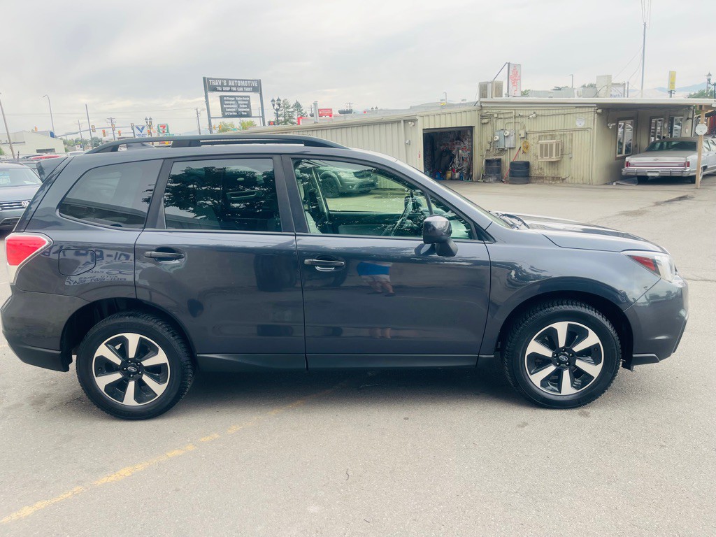 2018 Subaru Forester Image 4