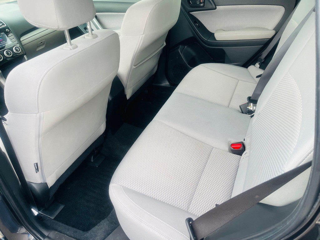 2018 Subaru Forester Image 18