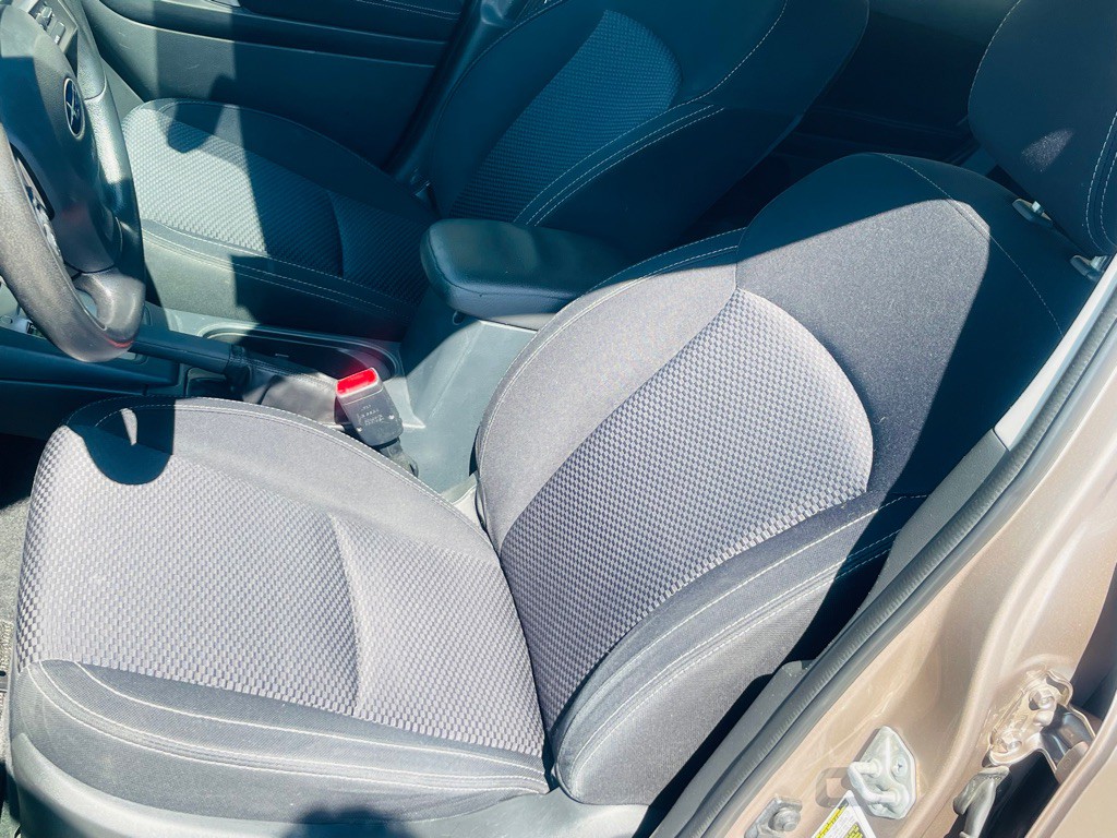 2015 Subaru Forester Image 10