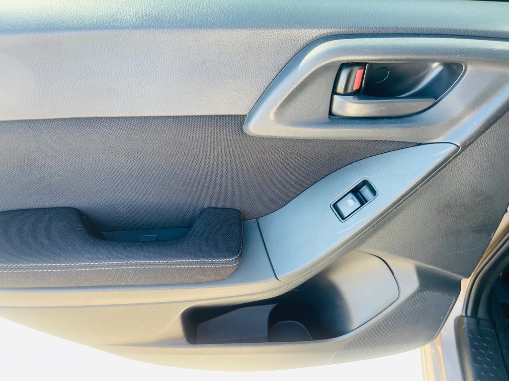 2015 Subaru Forester Image 17