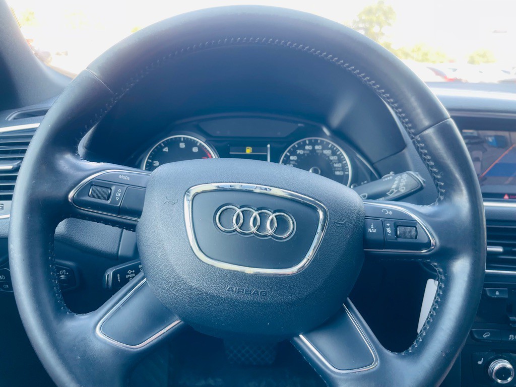 2013 Audi Q5 Image 12