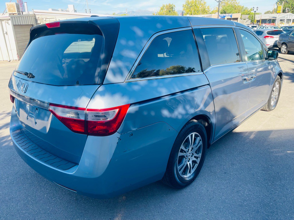 2013 Honda Odyssey Image 5