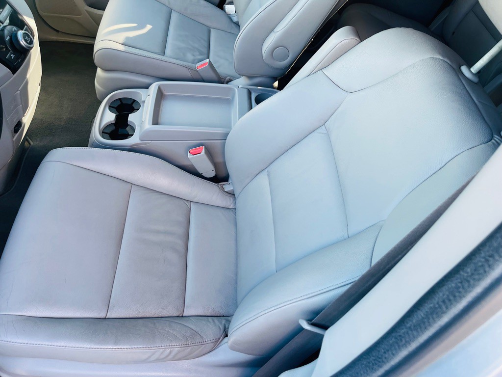 2013 Honda Odyssey Image 10