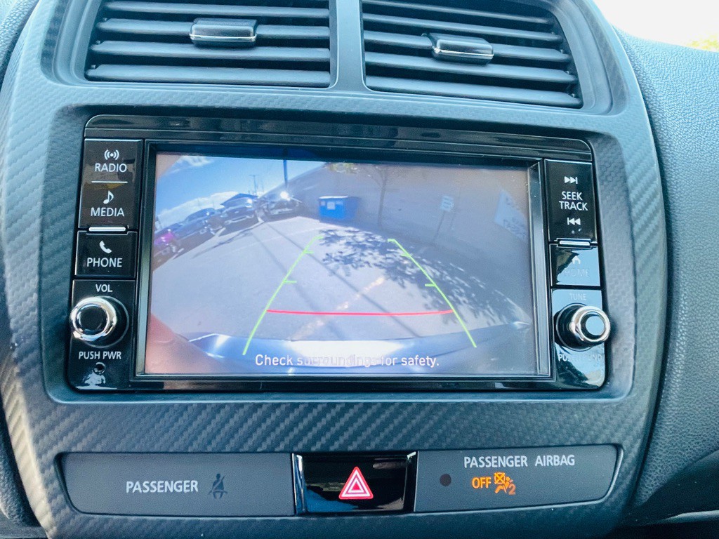 2019 Mitsubishi Outlander Image 15