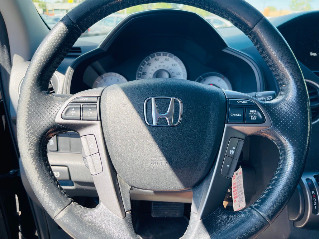 2015 Honda Pilot Image 12