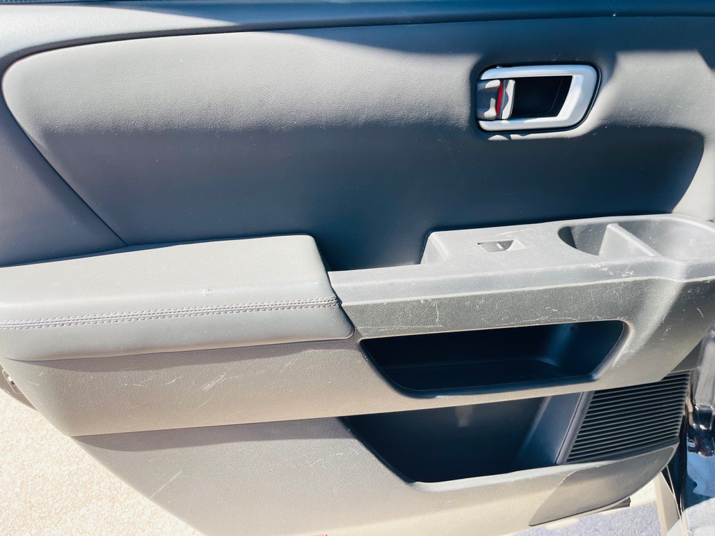 2015 Honda Pilot Image 16