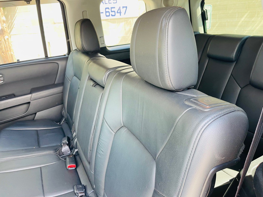 2015 Honda Pilot Image 17