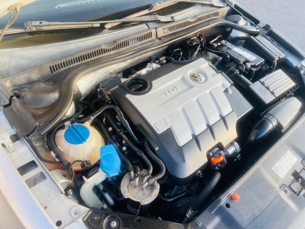 2013 Volkswagen Jetta Image 27
